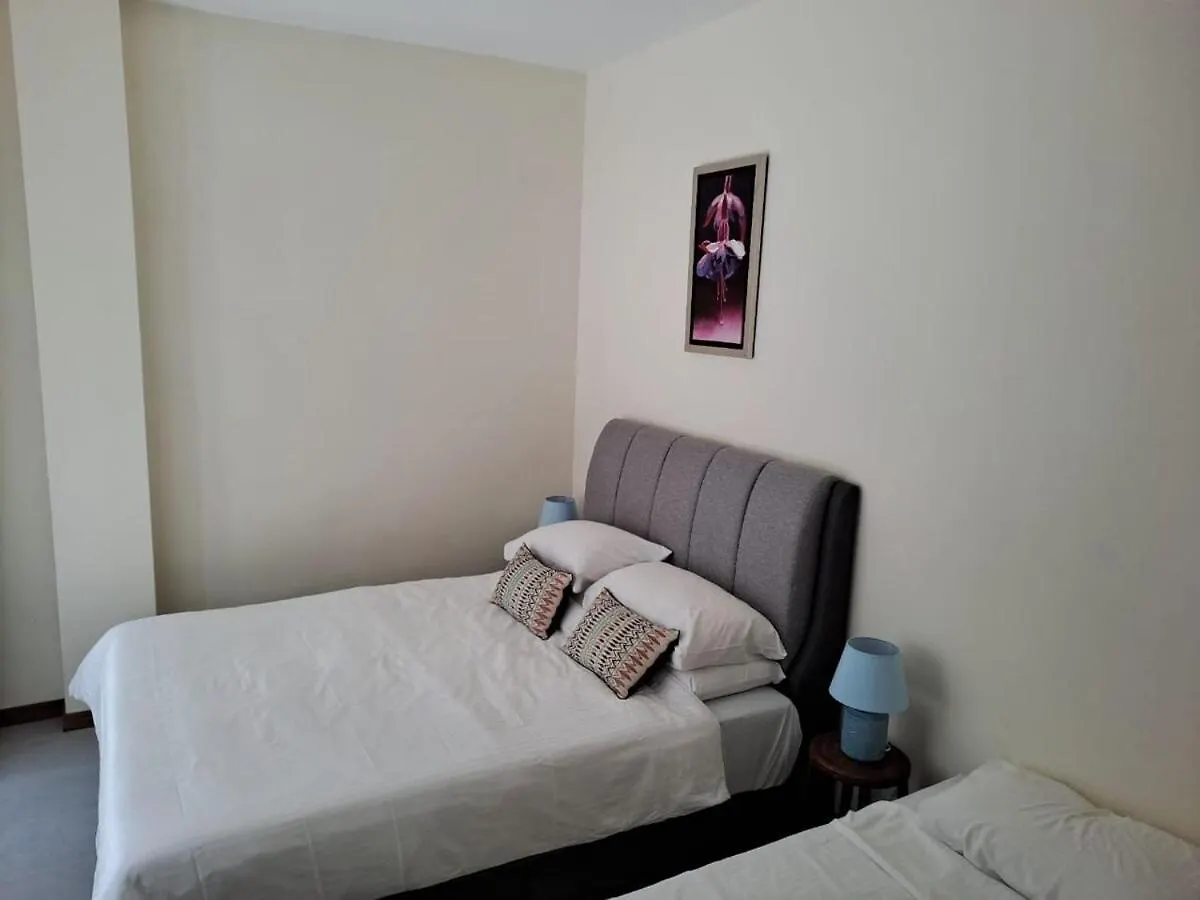 Georgetown Vintage Garden 5Pax 2Br Homestay Τζωρτζ Τάουν