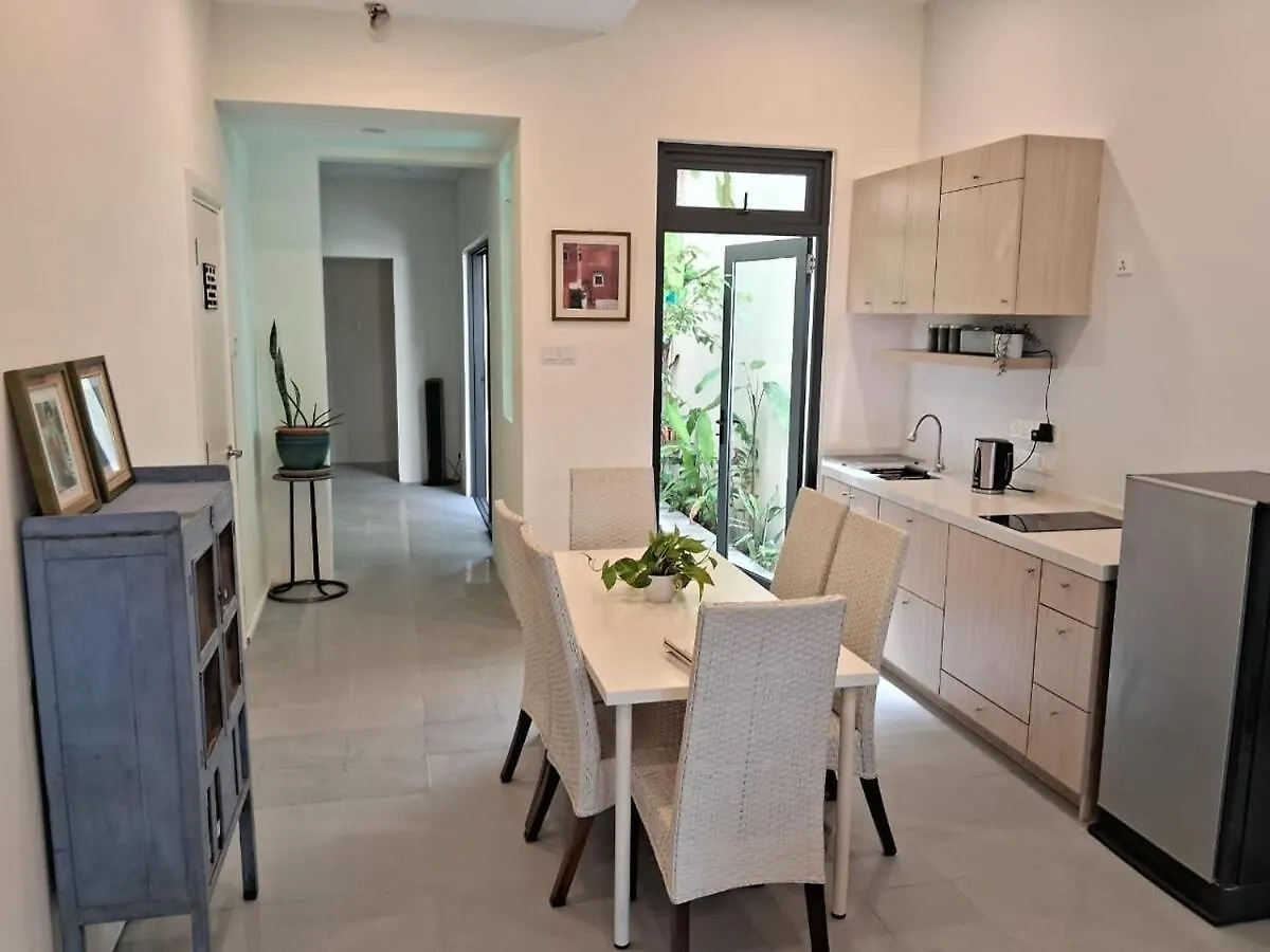 Georgetown Vintage Garden 5Pax 2Br Homestay 0*, George Town